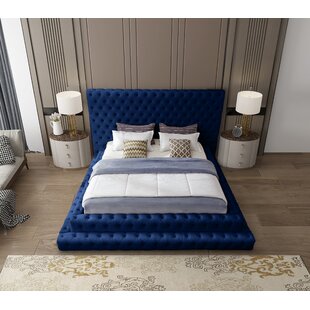 Royal blue deals tufted bed